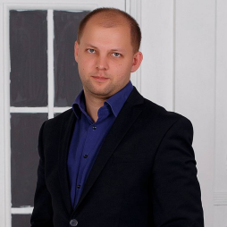 УСОЛЬЦЕВ ДМИТРИЙ ЕВГЕНЬЕВИЧ